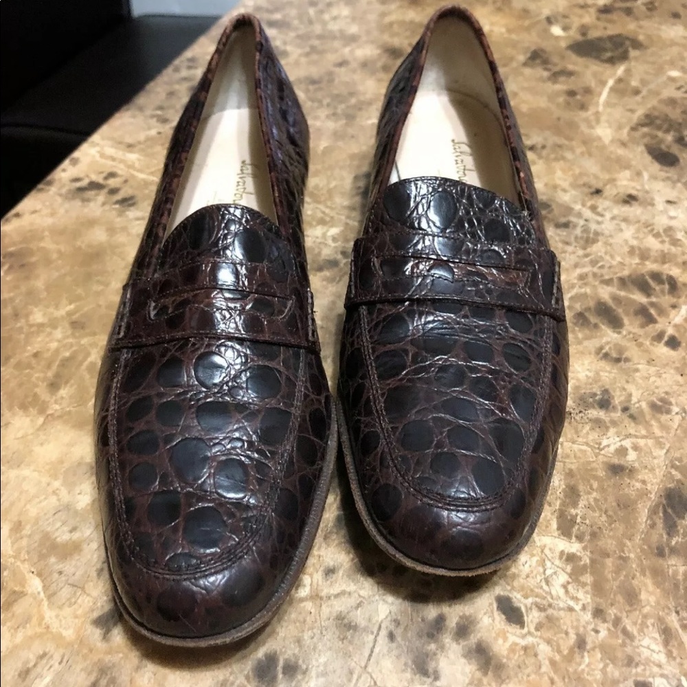Salvatore ferragamo women loafer penny Sz 9.5 2 A
